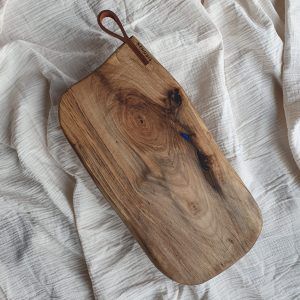 Skjærefjøl i ekslusivt tre